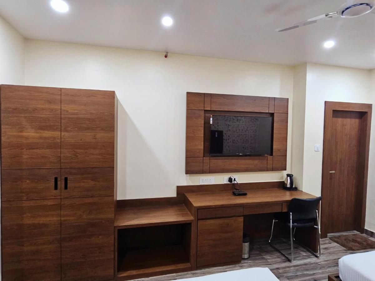 Hotel Starway Balasore Exterior photo